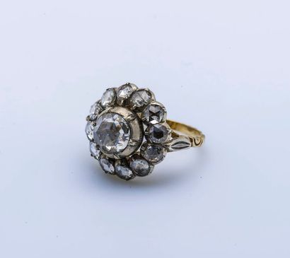 null Bague fleur en or jaune 14 carats (585 millièmes) et argent (925 millièmes)...