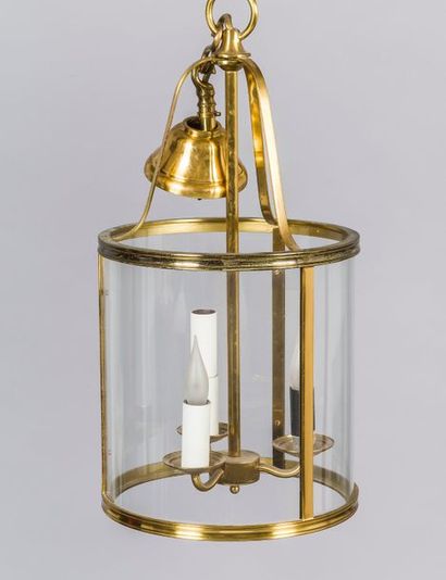 BAGUES Petite lanterne à 3 lumières

H : 45 cm
