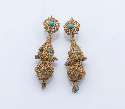 null Paire de pendants d’oreilles lanternes en or jaune 9 carats (375 millièmes)...