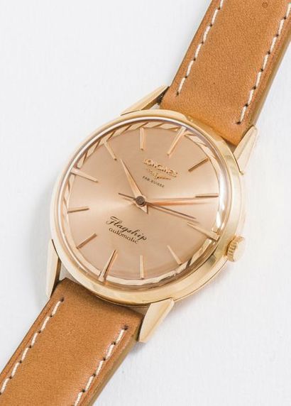 LONGINES (FLAGSHIP LUXE / OR ROSE - GRAVURE AU VOILIER), vers 1958

Montre en or...