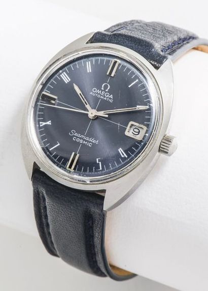 OMEGA (SEAMASTER COSMIC / DATE – BLACK N° 166023), vers 1970

Montre étanche technique...