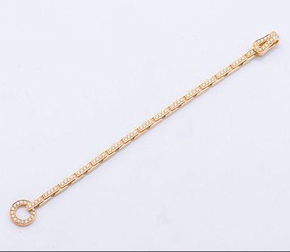 CARTIER Bracelet «Agrafe» en or jaune 18 carats (750 millièmes) à maille articulée...
