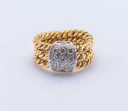 POMELLATO Bague en or jaune 18 carats (750 millièmes) composée de trois anneaux souples...