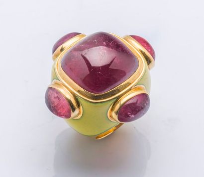 SOLANGE AZAGURY-PARTRIDGE Importante bague «Pope ring» de la collection «Enamel»...