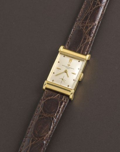 VACHERON CONSTANTIN VACHERON CONSTANTIN (Brancard - Or jaune réf. 6021), vers 1940

Superbe...