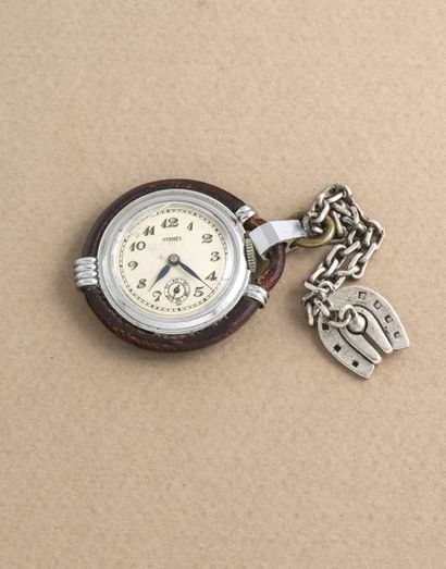 null MONTRE DE SAC (TURFISTE), vers 1960

Originale montre de poche en acier chromé...