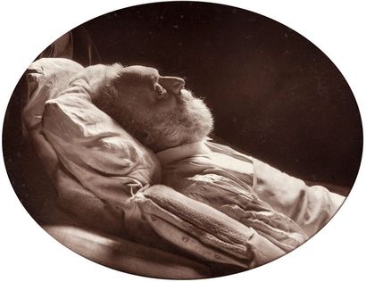 Félix Nadar (Félix Tournachon, dit) (1820-1910)
 Victor Hugo, 22 mai 1885. Portrait...