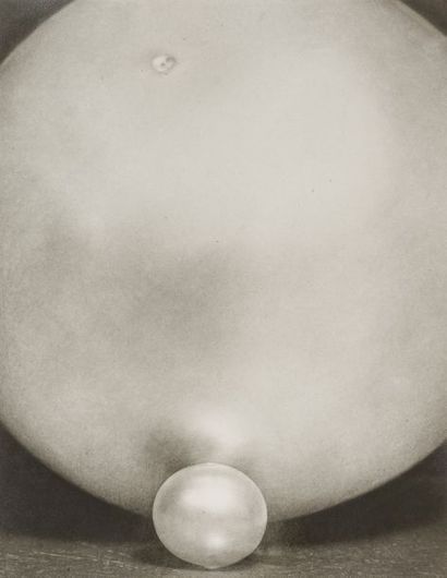 Willy Zielke (1902-1989) Photographie 1929-1935. Entassement plaques de verre, 1929....