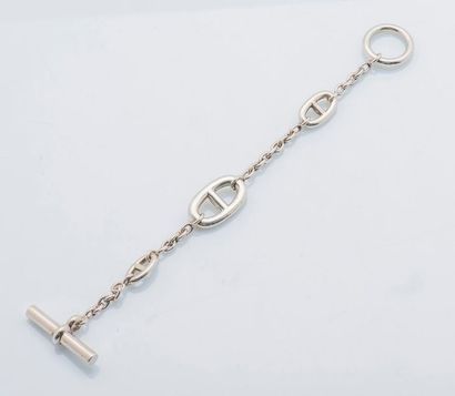 HERMÈS Bracelet en argent (925 millièmes), collection Chaîne d’ancre. Signé.

Longueur...