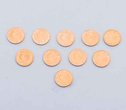 null Lot composé de dix pièces de 20 francs Suisse or. Une 1925, une 1927, quatre...