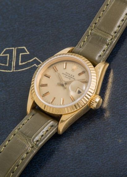 ROLEX (Oyster Perpetual Date Lady / Or Jaune réf. 69178), vers 1986

Modèle féminin...