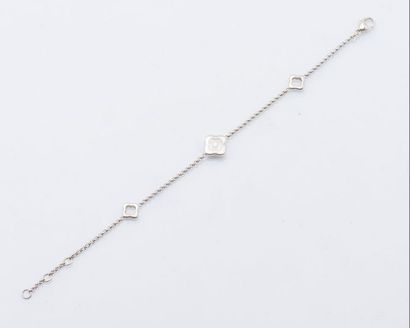 CHOPARD CHOPARD

Bracelet chaîne Happy Diamond en or gris 18 carats (750 millièmes)...