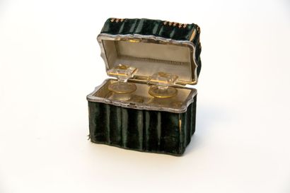 Coffret à odeurs - (époque Napoléon III) / Scent box - (Napoleon III period)
