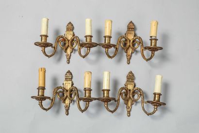 4 appliques / ormolu sconces Suite of 4 sconces with two arms of light with heads...