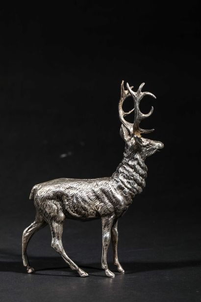 Cerf en argent / Silver Stag Small silver stag.
Weight: 
Height: 12.5 cm Length:...