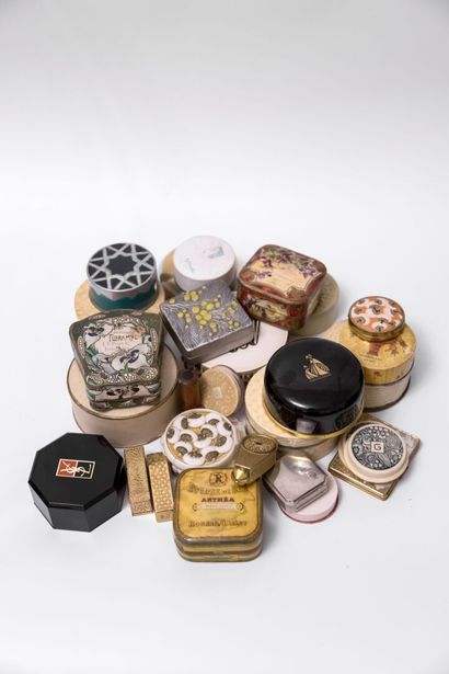 Divers Parfumeurs - (années 1920-1980). Various Perfumers - (years 1920-1980).
Assortment...