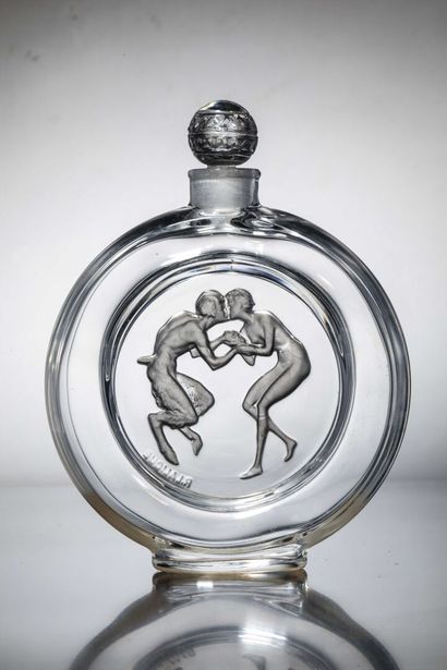 Molinard - "Le Baiser du Faune" - (1929) Molinard - "Le Baiser du Faune" - (1929)
Bottle...
