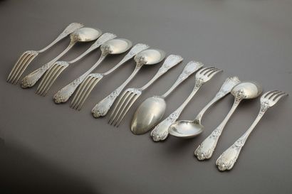 null MAILLARD FRERES ET VAZOU
Suite of 6 silver flatware, handles decorated with...