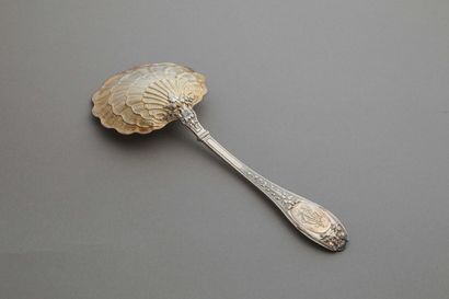 null Very fine silver cream spoon, vermeil spoon, handle decorated with foliage,...