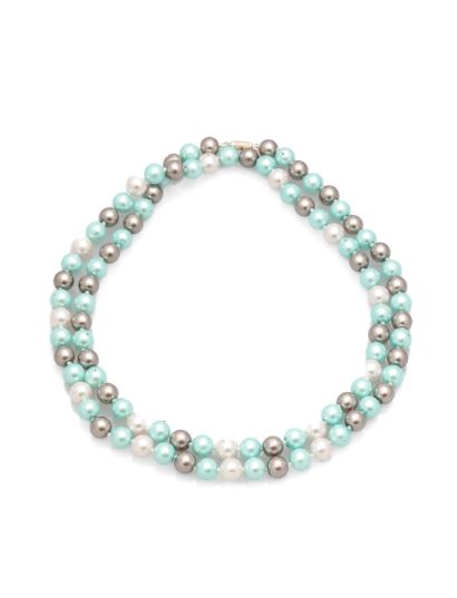 null Long necklace of 95 blue, gray and white fantasy pearls.
Silver clasp