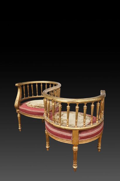 null Confident en bois doré tapisserie Aubusson
Style Louis XVI
(légères usures d'usage)
78...