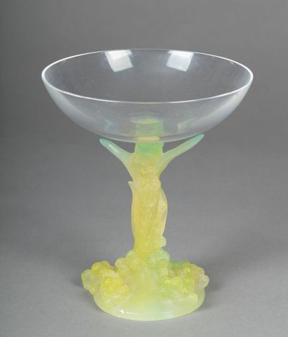 null Hilton Mac Connico for Daum 1990s
Colorless crystal and yellow and green pâte...