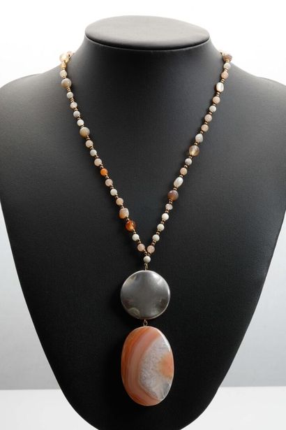 null Necklace set with natural stones.