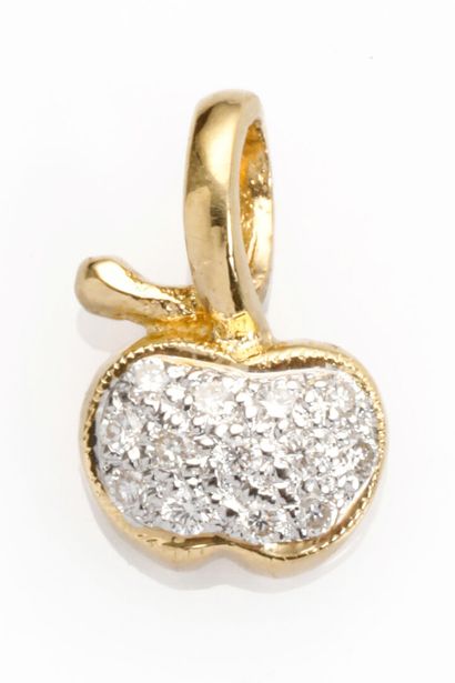 null Pendentif en or jaune (18K) en forme de pomme pavé de diamants .
Poids: 1.2g...