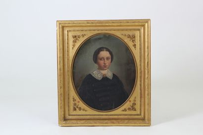 null ÉCOLE FRANÇAISE DE LA FIN DU XIXe SIÈCLE 

Portrait de dame

Huile sur toile...