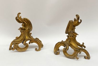 Pair of bronze HORN HEADS decorated with...