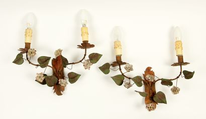 Pair of APPLIQUES with two light arms in...