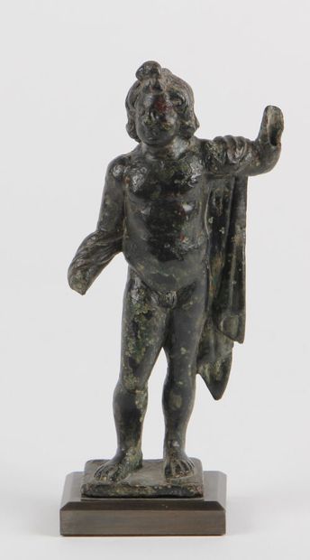 null YOUNG HERCULUS represented standing, naked, the leonté falling on the left shoulder.
Bronze
Roman...