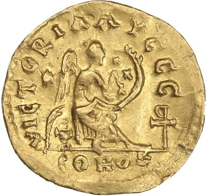 null ZÉNON (476-491)

Semissis. Constantinople. 2,23 g.

Son buste diadémé à droite.

R/...