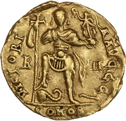  GAULE, Royaume Wisigoth : Théodoric (418-451) 
Solidus au nom de Valentinien III...