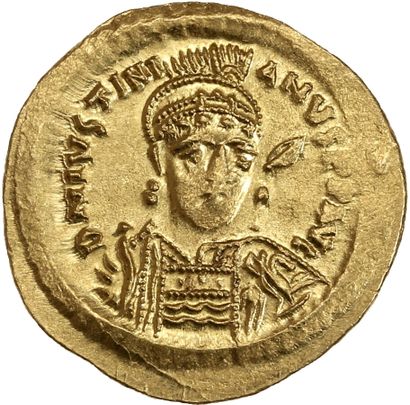 JUSTINIEN Ier (527-565) 
Solidus. Constantinople....