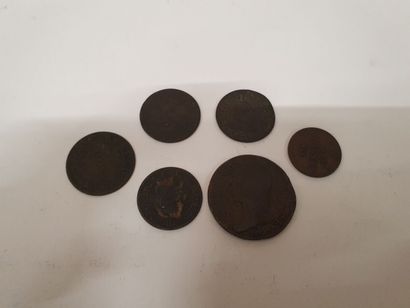 Lot de six PIÈCES de monnaie en cuivre composé...