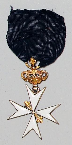 FRANCE Croix de chevalier, de l'époque de la Restauration, 33 x 51 mm, en or (contrôle...