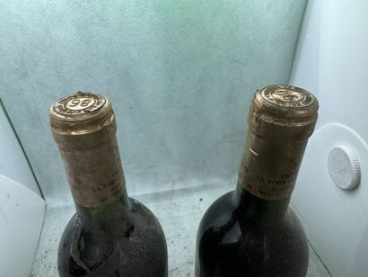 null 2 bouteilles Château LA TOUR HAUT-BRION, Pessac-Léognan 1986 (ela, elt)