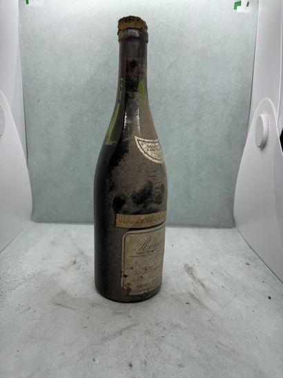 null 1 bouteille ROMANÉE-CONTI, 1937 (origine caves Maxim's, capsule cire très abîmée,...