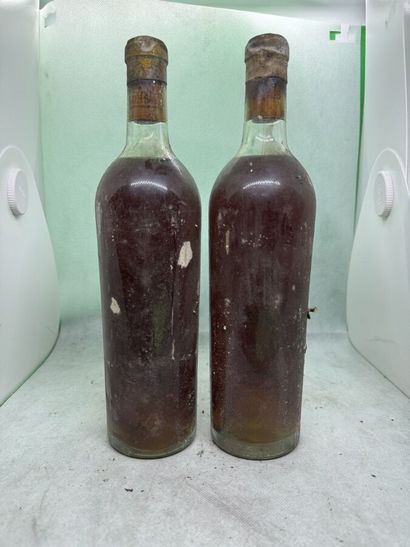 null 2 bouteilles Château D'YQUEM, 1er cru supérieur Sauternes1928 (SE, millésimes...