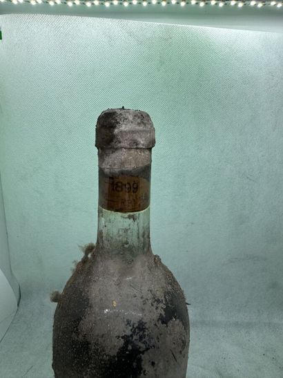 null 1 bouteille Château SUDUIRAUT, 1° cru Sauternes1899 (ela, MB)