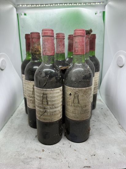 null 9 bottles Château LATOUR 1975, 1° cru Pauillac (et, es, J except 1 LB)