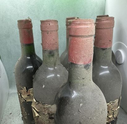 null 6 bouteilles Château FIGEAC, 1° Grand Cru St-Émilion 1986 (eta illisibles sauf...