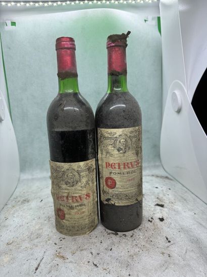 null 2 bouteilles PETRUS, Pomerol 1975 (es, TLB)