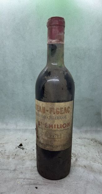 null 1 bottle Château FIGEAC 1971, 1° Grand Cru St-Émilion (ets, TLB)