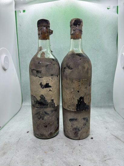 null 2 bouteilles Château du PICK, Sauternes1929 (ea, capsules découpées pour trouver...