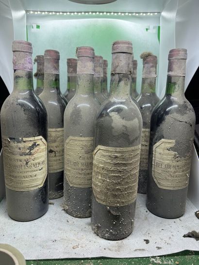 null 12 bouteilles Château BEL-AIR MARQUIS D'ALIGRE, Margaux 1981 (ets, ela, 1 e...