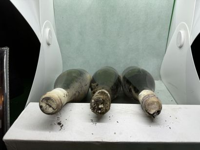 null 3 bouteilles ÉCHEZEAUX, Moingeon-Ropiteaux 1947 (es, 1 LB ea, 1 MB, 1 V capsule...