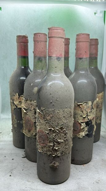 null 6 bouteilles Château FIGEAC, 1° Grand Cru St-Émilion 1986 (eta illisibles sauf...