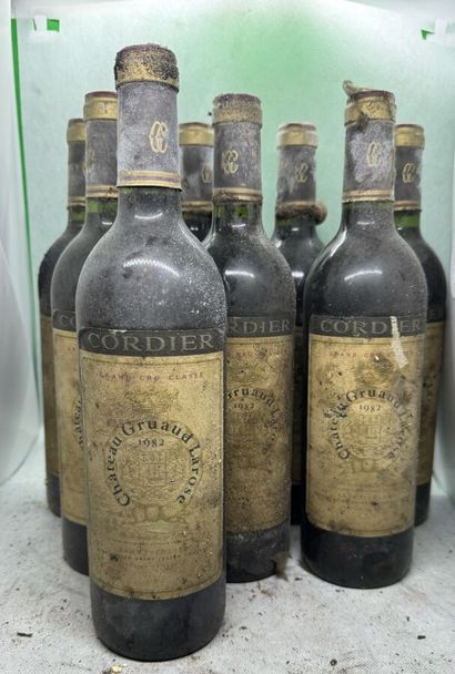 null 8 bouteilles Château GRUAUD-LAROSE, 2° cru Saint-Julien 1982 (es, ela, tach...